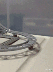 维修工|03年来批韩国维修工，每天补贴200美元，最幸福的事就是吃牛肉