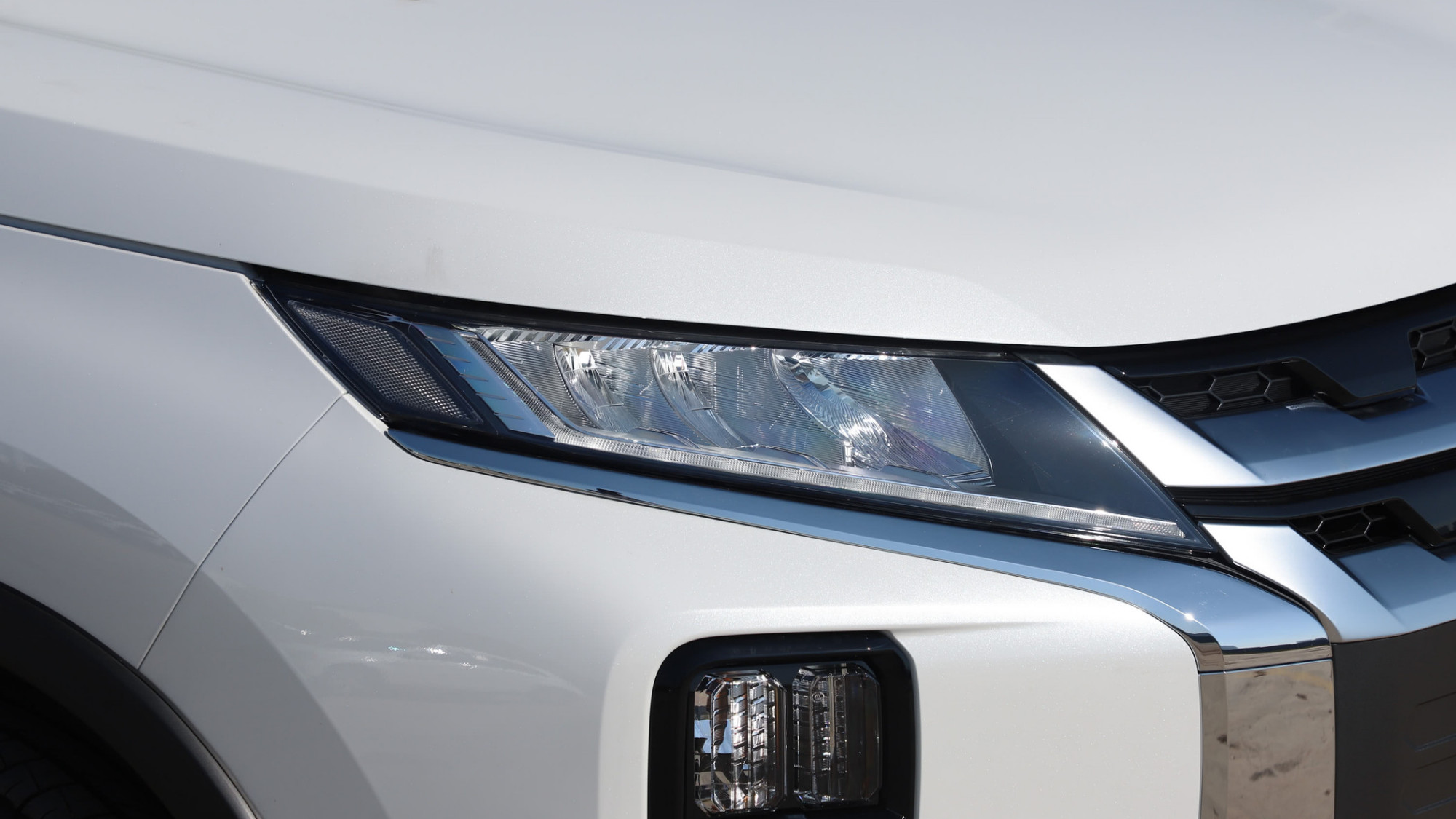 三菱劲炫|这日系SUV真可惜，发动机纯进口，顶配不到13W，卖不动