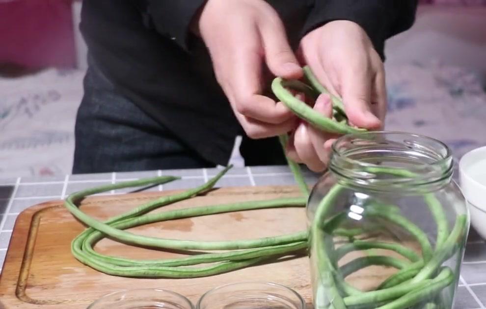 豆角|想吃酸豆角不用买,教你这样做,腌制最美味的酸豆角!