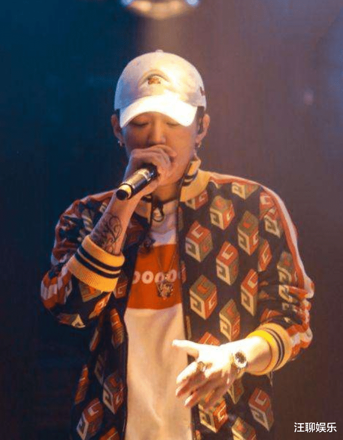 『黄旭』圈内外评价“两极化”的rapper，《中国新说唱》欠他一个冠军