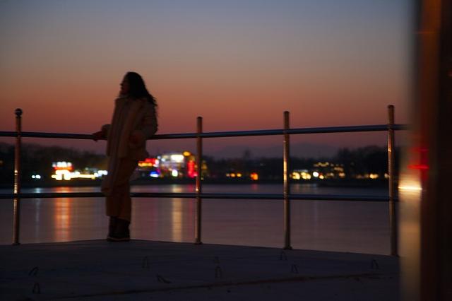 姜昕|久违九年,唱作人姜昕最新专辑《岁月如歌》温暖面世