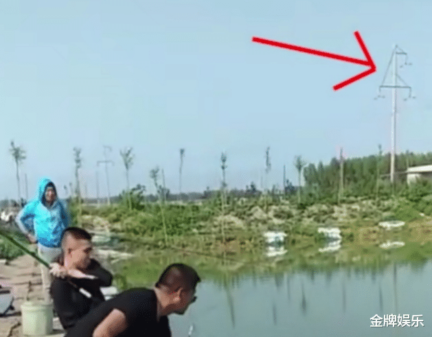 触电|网红宏楠钓鱼时触电身亡，巴扎黑，方丈等人去灵堂祭拜