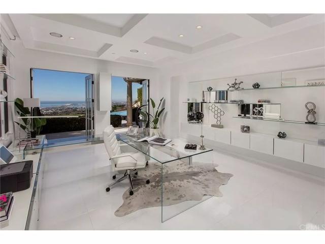 故宫女主的美国豪宅被扒出！千万豪宅来路不明