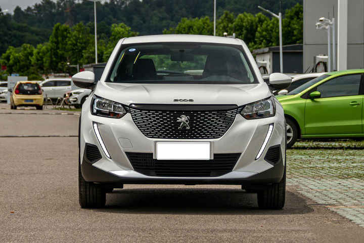 标致2008|刚上市就宣布失败?标致2008六月仅卖出139辆,到底是哪里出了错