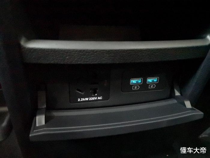 新车|知错就改!2021款比亚迪唐内饰全面进化,豪华品牌也不过如此