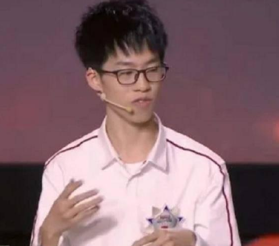 清华大学|那个因能力太出众，被称为最强脑王的高中生，被清华录取后来怎样？