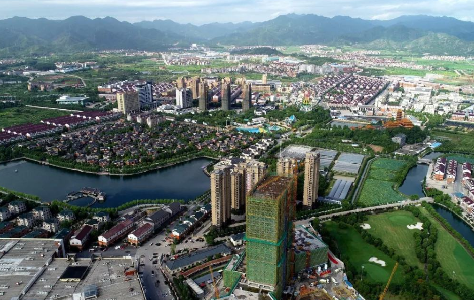 浙江省:“浙江第一村”年入602亿!宛如乡村都市,被誉中国农村现代化榜样