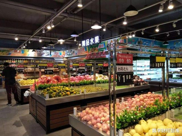 物价|房价一直上涨,为什么车子、手机、家电等商品却在降价?