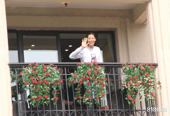 「朱婷」朱婷放假回郑州住360万豪宅！奥运获奖415平法式洋房，享受富豪待遇