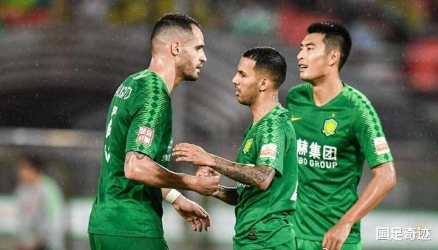 中超@上港再迎夺冠良机！足协主席1操作太神奇，欲保送老东家夺中超