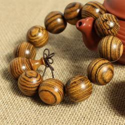 『紫檀』盘点文玩市场常见的四十四种木质手串