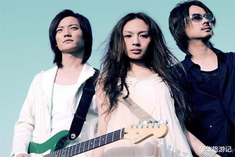 飞儿乐团|飞儿乐团用主唱名字命名,主唱反而被踢出乐队,原因何在?