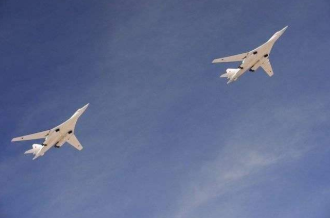 [轰炸机]这才是最厉害的4款轰炸机，分别来自3国, 中国轰6K排名令人意外