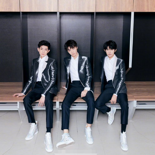 演唱会|TFBOYS七周年演唱会在即，粉丝矛盾不断，故意给对家新歌打低分？