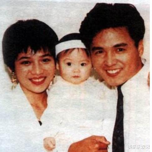 张庭|他抛妻弃女娶张庭，从琼瑶小生逆袭成百亿富豪，今儿女双全很幸福