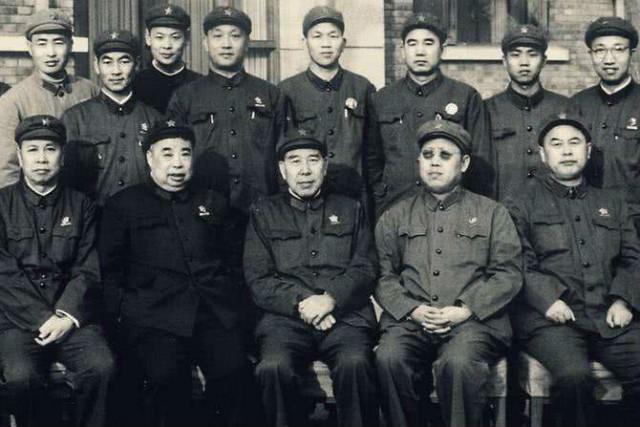 臆说古史|李作鹏出狱后过得怎样?落户太原被要求改名,每天生活很充实