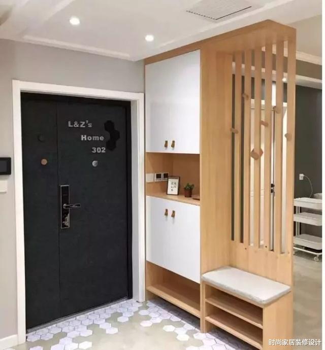 「」家里就一个玄关鞋柜，不会装别乱装，这样装既漂亮又实用！