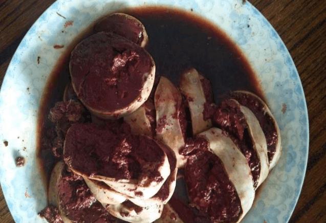 ##第一次去东北同事家吃饭, 同事亲自做了一桌子菜, 我没有动筷子