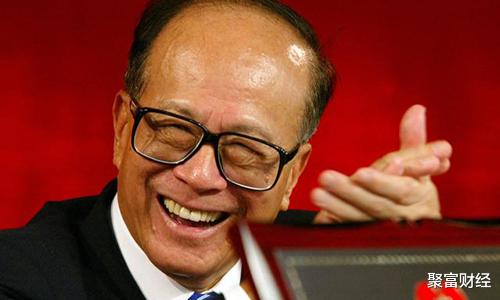 「数学」两次高考落榜,数学仅考1分的中国首富,成功后“投身”教育事业