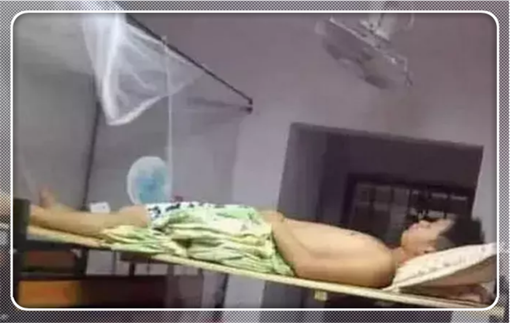 大学宿舍人才辈出，“金銮殿”不算啥，看到最后：这是王者