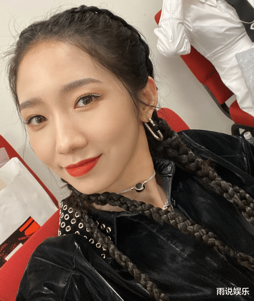 杨超越|火箭少女101解散后续大预测：杨超越未来可期，孟美岐转业影视