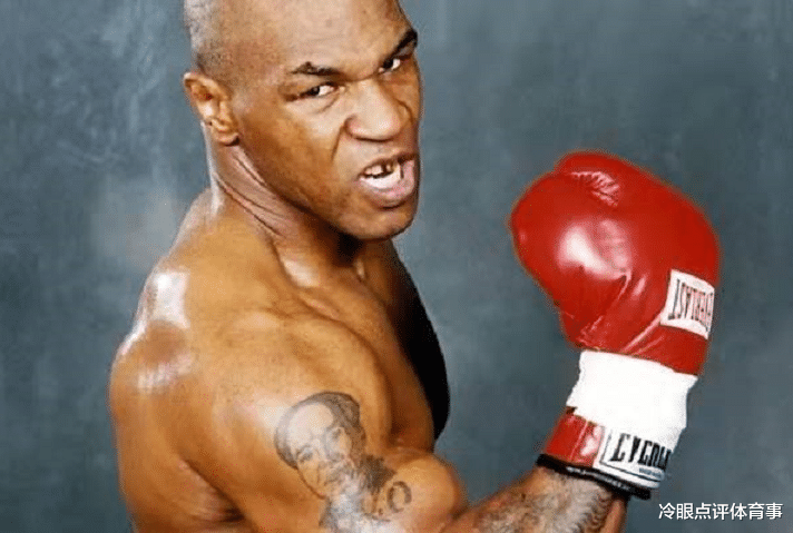 『迈克·泰森』现在拳王泰森和梅威瑟打一场，谁会笑到最后？