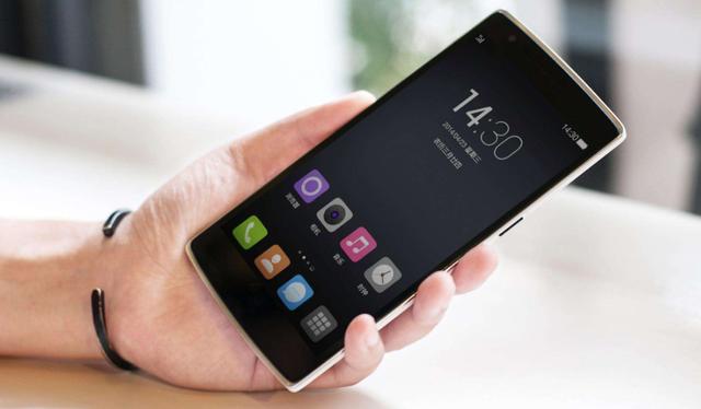 苹果|同一款手机为什么有S、plus、pro、max?你知道它们的区别吗?