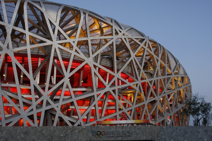 |当年风光一时的“鸟巢”,如今变成什么样了,网友:正常不过