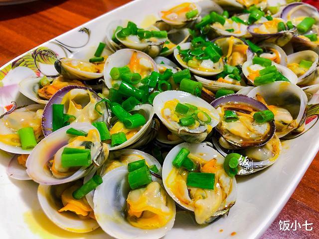 #蛤蜊#吃花蛤不如吃它，肉多肥美，才5块钱一斤，蒸一蒸，鲜嫩美味