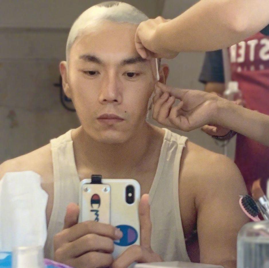 「隐秘的角落」《隐秘的角落》里的穿帮镜头也太多了吧？