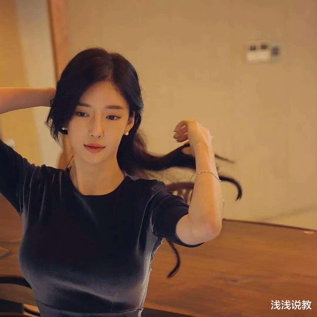 「潘南奎」韩国“第一美女网红”潘南奎 ，读书时无人敢追，换我也不敢