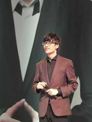 演唱会|中国唯一不混娱乐圈的歌手, 办演唱会从不宣传, 却场场一票难求