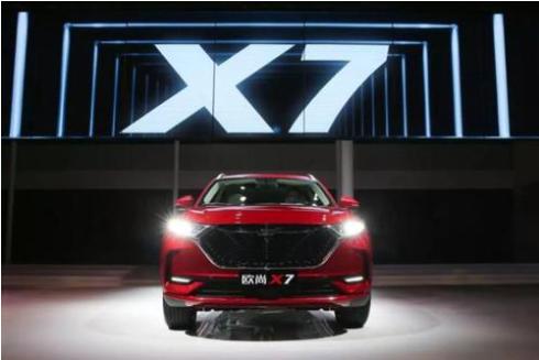 SUV|落地不到9万，这款SUV用1.5T发动机，后排放倒还能当床