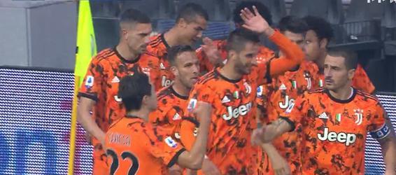 C罗|1-1到4-1，C罗疯狂一战刷爆3大神迹！5-1隔空完胜梅西