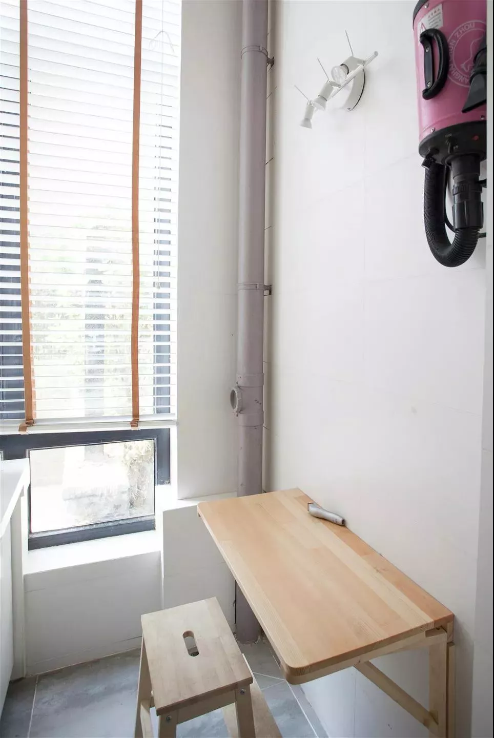 夫妻花光30万，买下学区房最渣房型，改成双层别墅