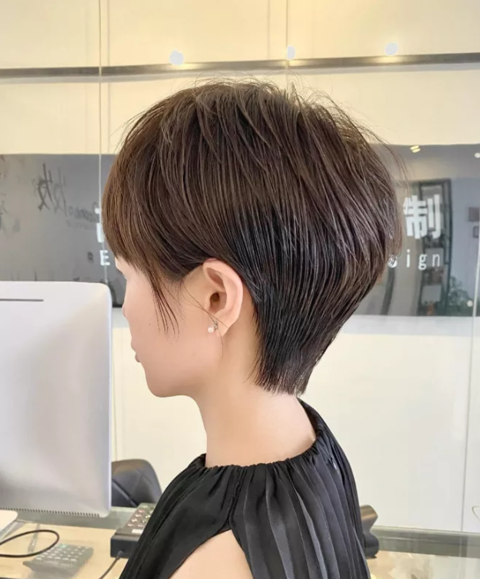 女性发型|中老年女性发型别瞎剪，选这18款就对了，洋气利落显年轻