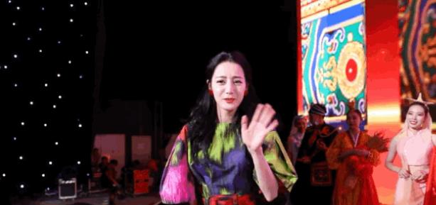 迪丽热巴|迪丽热巴拍成老奶奶,张天爱丑到认不出,央视照妖镜名不虚传……