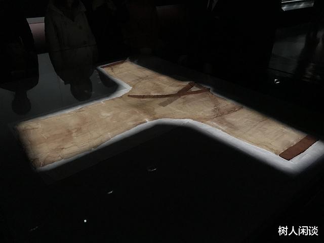 崇祯@马王堆出土的辛追夫人，照片明明很恐怖，为何专家却说栩栩如生？