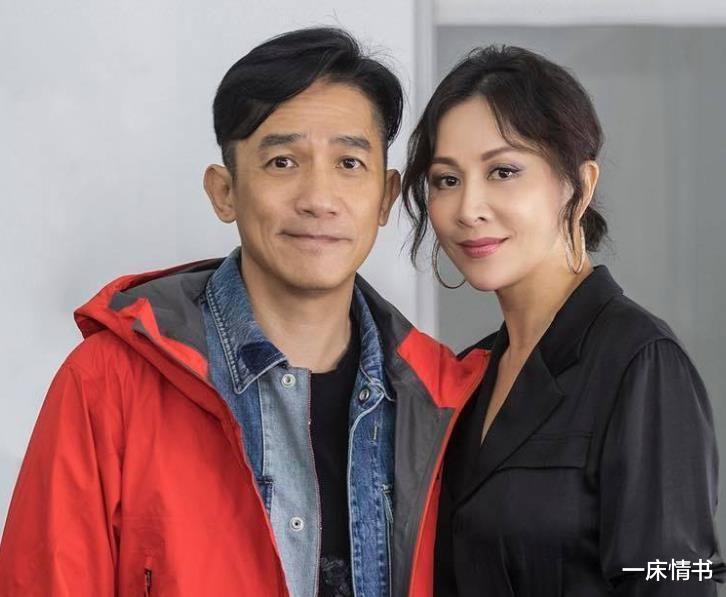 黄日华:黄日华太太梁洁华病逝,无线五虎将汤镇业娶嫩妹,梁朝伟膝下无子