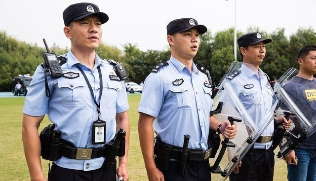 录取分数线|报考警校时要注意:警校录取分数线不一定比军校低