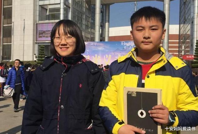 高考状元|高考状元语文考146分，看到考卷上的字迹时，网友：当之无愧