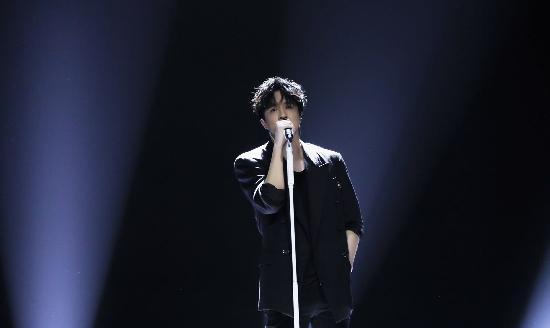 薛之谦|薛之谦全新单曲《彩券》上线,突破以往风格,高甜情歌真的好听!