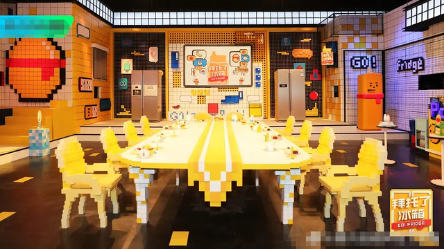 【欧阳娜娜】欧阳娜娜因同学爱上《创造营》，百变演绎主题曲，甜与酷随意切换