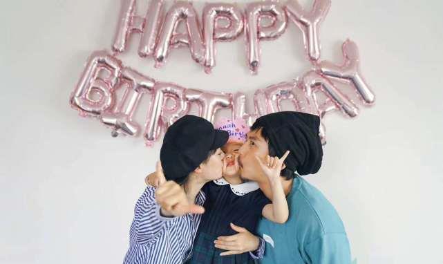 『邓超』孙俪送文玩刷给邓超，却被当成牙刷用了半个月，评论区已笑翻天