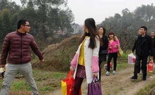 果然悠|城里人到农村走亲戚，不吃饭、不留住，感觉是走过场，咋回事？