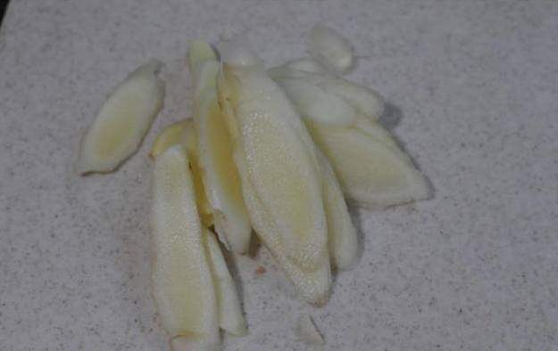 []爱吃生姜的注意：生姜和它一起吃，男性越吃越强，女性越吃越瘦！