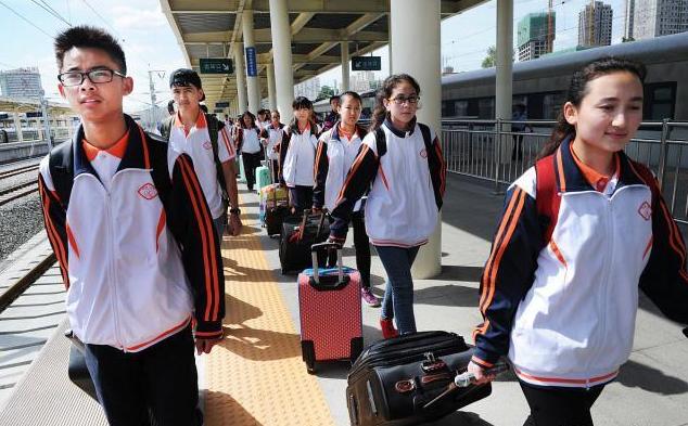 教育厅|多省教育厅下发通知：确定中小学寒假放假时间，家长却高兴不起来