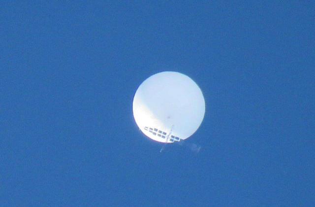 UFO▲2020年怪事多，日本上空惊现“悬空十字架”