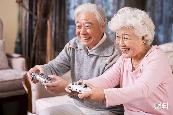 延迟退休|延迟退休要来了,反对声大?工会界建议:这类人可以“提前退休”