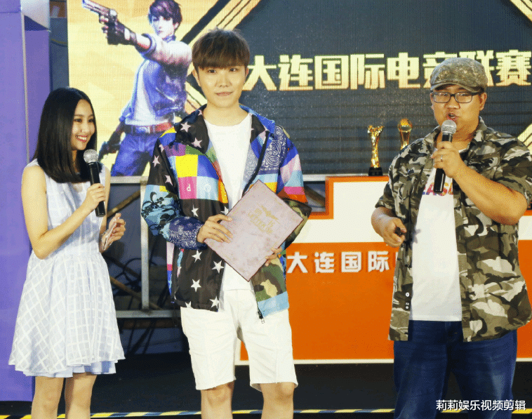 徐良▲徐良的歌中国风偏多,词曲都不错,唱功相比刚出道那几年明显